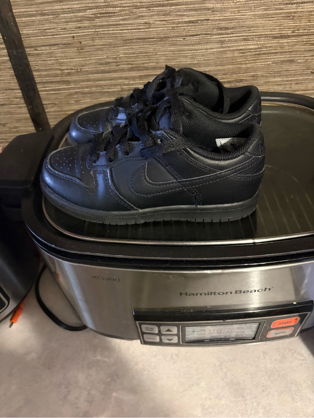 Nike Black Low-Top Leather Sneakers